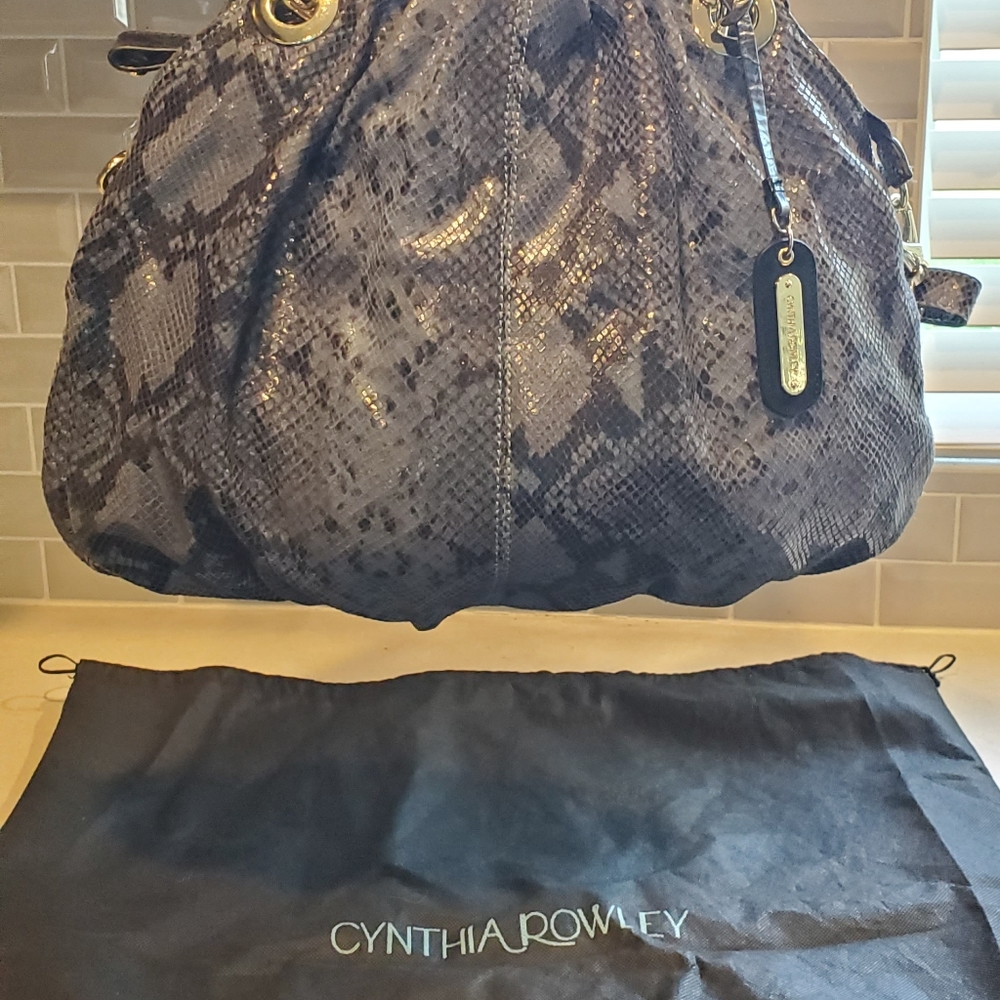Cynthia Rowley purse. - Picture 1 of 3